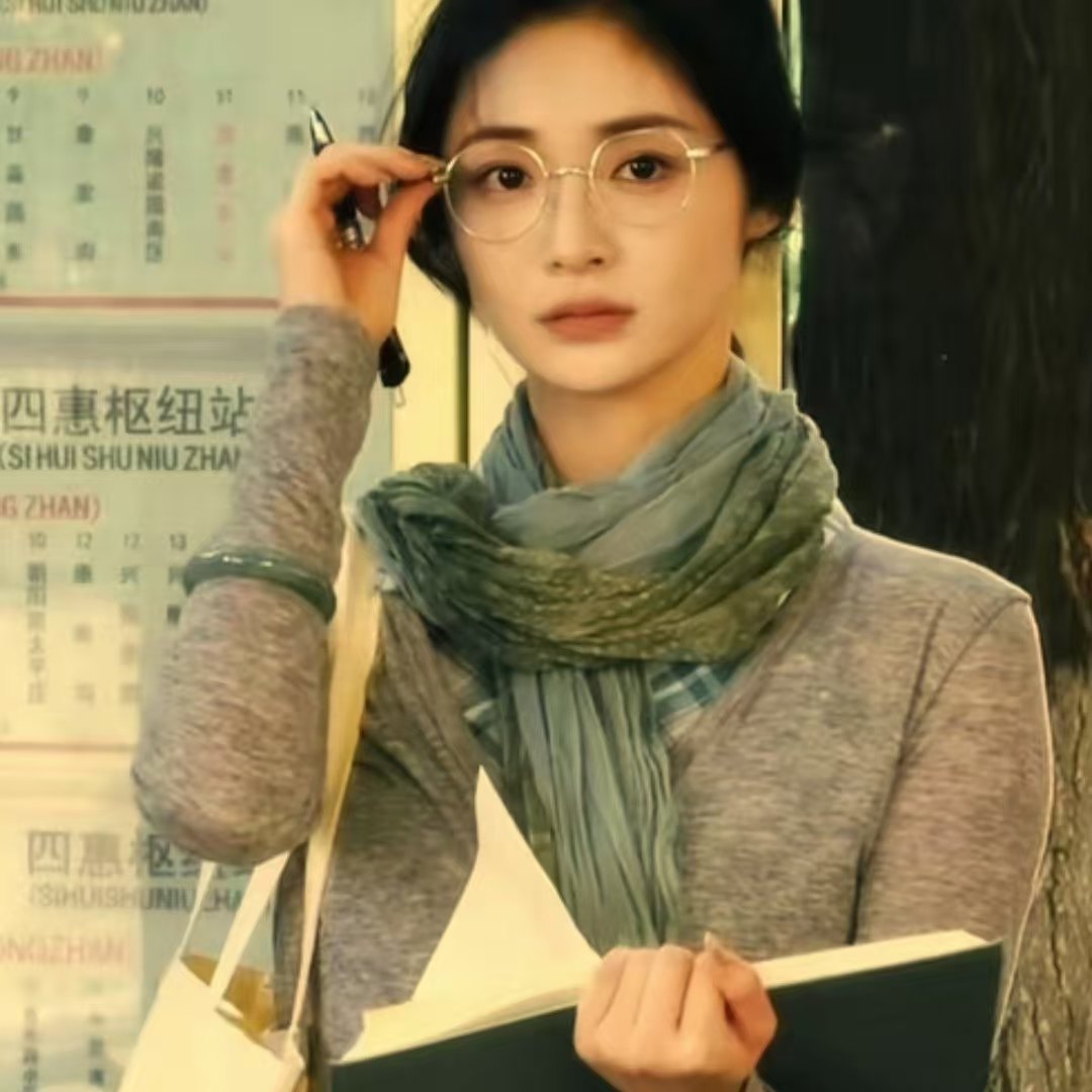 周洁琼同款森系文艺围巾百搭褶皱纯色腰果花拼接薄款压皱棉麻围脖