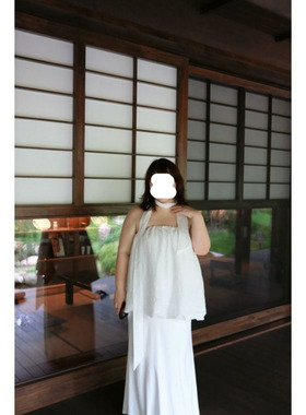 白色抹胸上衣+辣妹修身设计感鱼尾半裙夏季新款收腰显瘦微胖套装