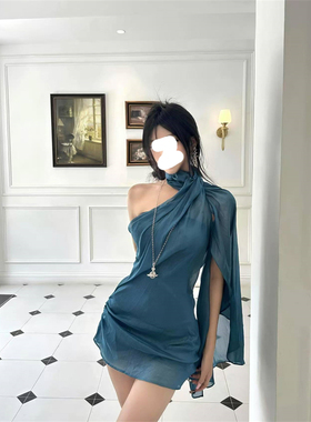 复古小众设计感纯欲御姐风蓝色挂脖式飘带连衣裙夏季新款露背短裙