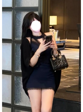 小众轻熟风新款微胖MM藏蓝色蕾丝拼接无袖镂空收腰包臀短款连衣裙