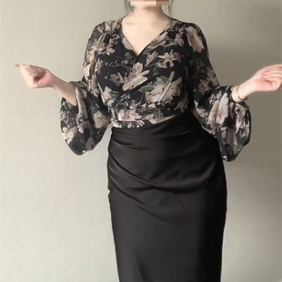 微胖时尚潮流性感印花设计上衣褶皱半身裙两件套女秋新款潮流套装