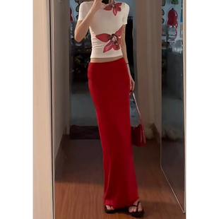 夏日性感辣妹气质穿搭套装 白色印花上衣微胖红色包臀半身裙 新款