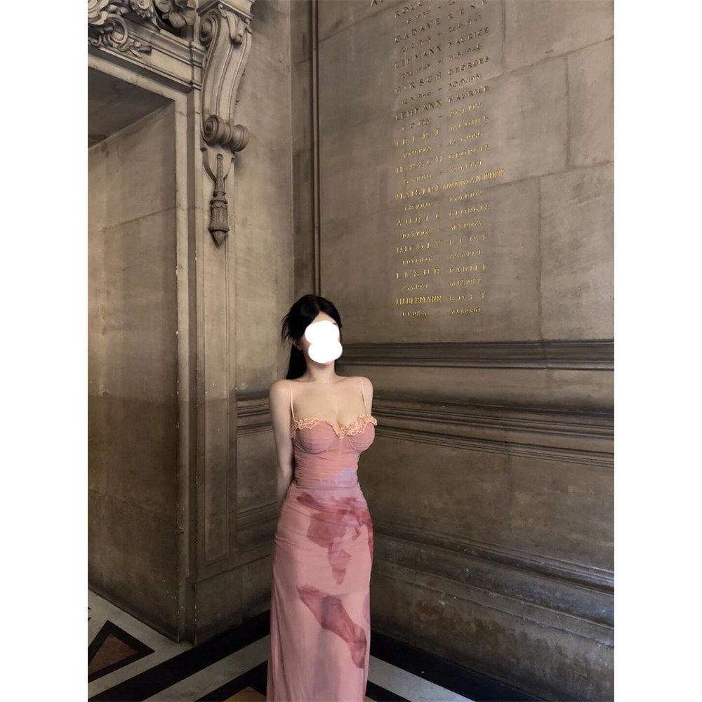 复古时尚轻奢千金气质微胖晚礼服吊带连衣裙女新款印花网纱鱼尾裙