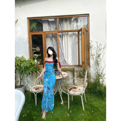 纯欲风性感蕾丝拼接抹胸连衣裙夏季新款名媛度假绝美碎花鱼尾长裙