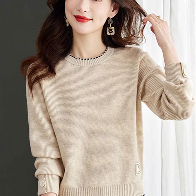 极简风圆领针织衫女宽松短款长袖显瘦内搭米色毛衣打底上衣气质