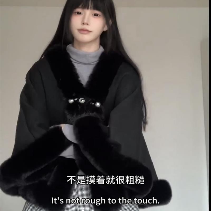 黑色毛绒披肩搭配旗袍2025新款冬季加厚保暖新中式外套斗篷高贵冬
