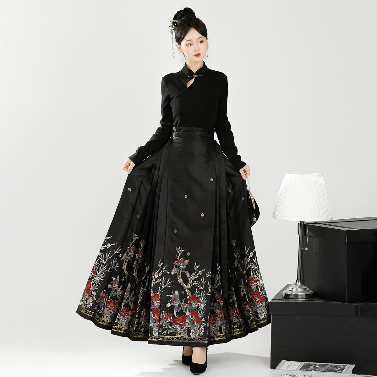 原创山茶映雪汉服女中国风汉元素新中式上衣马甲马面裙套装8989,女装/女士精品,汉服套装,淘宝优惠券,粉丝福利购,淘宝优惠卷