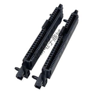 全新安费诺 SFF-8639母座 68P卧贴SAS母座 U.2硬盘内存连接器SATA