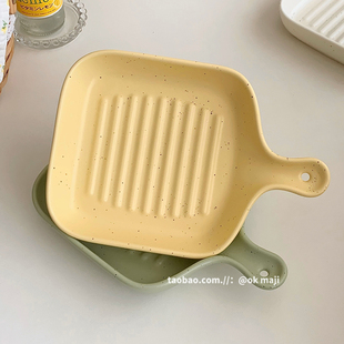 奶油风餐具陶瓷手柄盘水果盘吐司盘烤箱专用菜盘ins餐盘西餐盘子