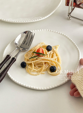 白色盘子高级感极简风陶瓷圆盘家用餐具大盘子特别好看的高级餐盘