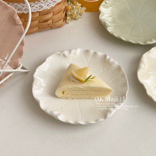 漂亮餐具6寸小盘子陶瓷碟子高级感点心蛋糕碟白色精致水果甜品盘