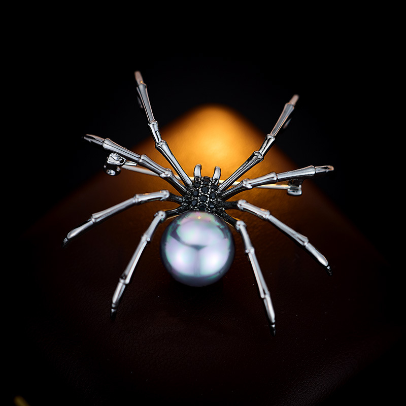 2025新款时尚个性黑蜘蛛锆石胸针女别致胸花别针礼物男女配饰品