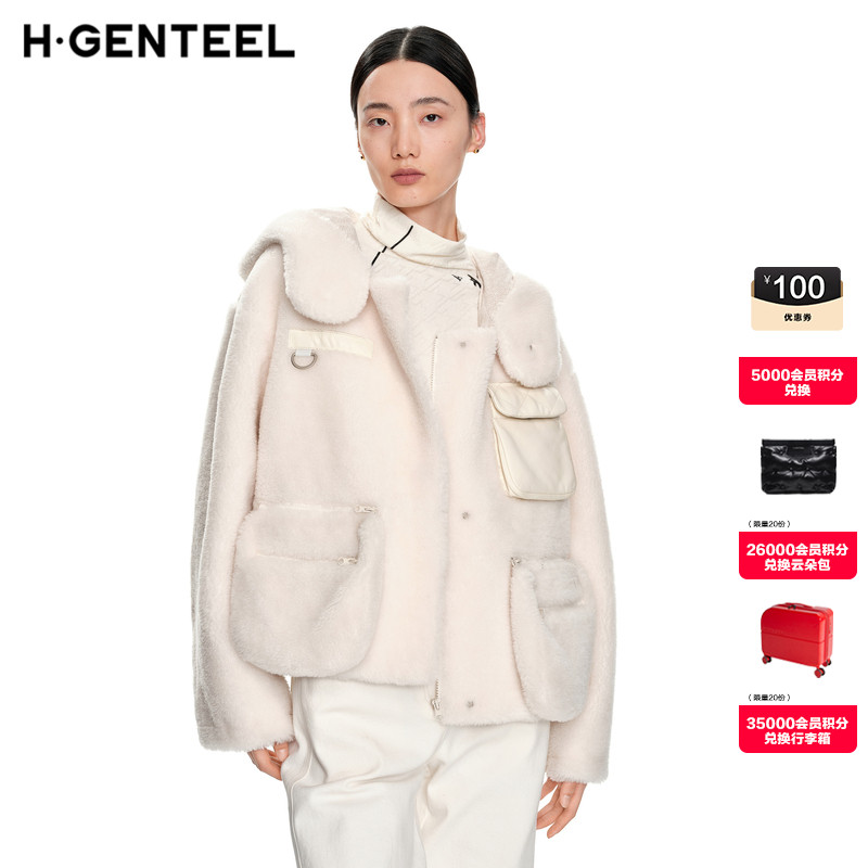 2023年短款连帽羽绒荷高