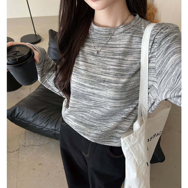 灰色长袖t恤女2025早秋新款圆领打底衫渐变色显瘦遮肉穿搭上衣，保暖内衣，搜酷衣阁