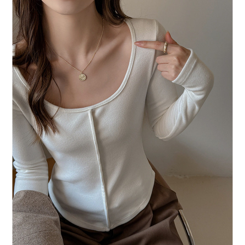 W白色仿羊绒打底衫女新款设计感方领显瘦内搭长袖上衣可外穿，女装T恤，搜酷衣阁