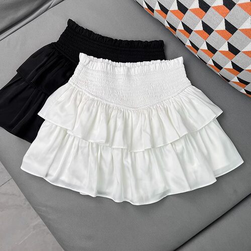 纯色高腰女士半身短裙Solid color highwaistedwomen'sshortskirt
