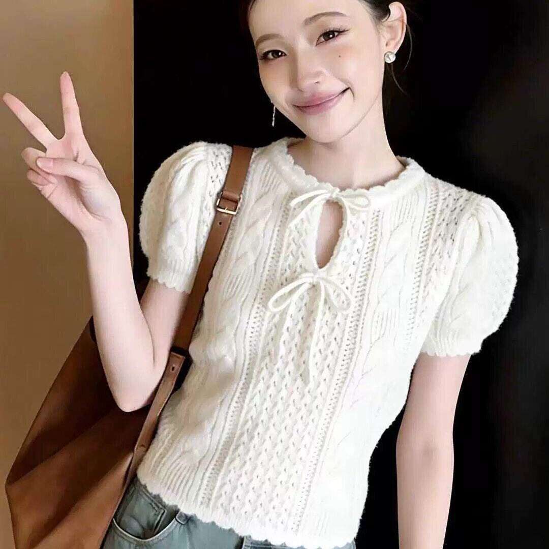奶白色蝴蝶结系带镂空针