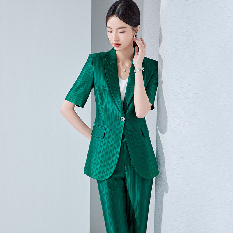 夏季新款小众设计墨绿色条纹短袖西装上衣微喇裤套装女高级醋酸薄