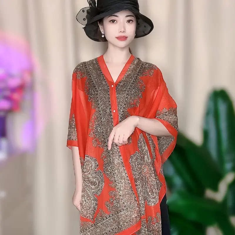 夏季印花防晒披肩女2025新款防紫外线雪纺海滩遮阳薄款沙滩巾纱巾