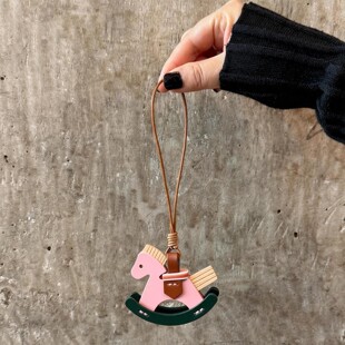 红色小马挂件本命年马上有钱包挂件马年新年装饰挂件钥匙扣好运