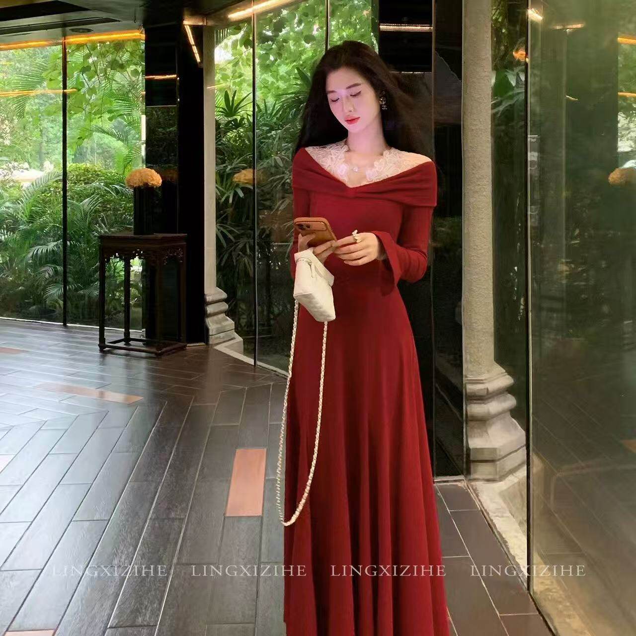 时尚法式红色圣诞穿搭蕾