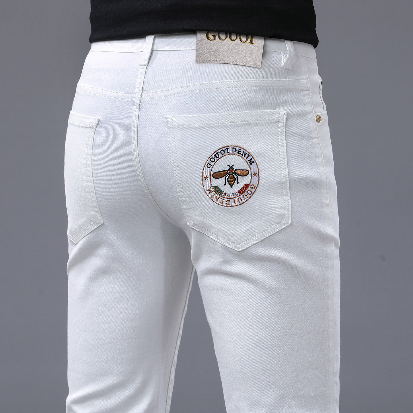 2026新款意大利高端品牌白色牛仔裤男夏季修身小脚潮流休闲长裤子