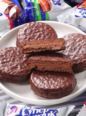 俄罗斯进口三明治夹心巧克力康吉KONTI炼乳花生榛子味休闲小零食