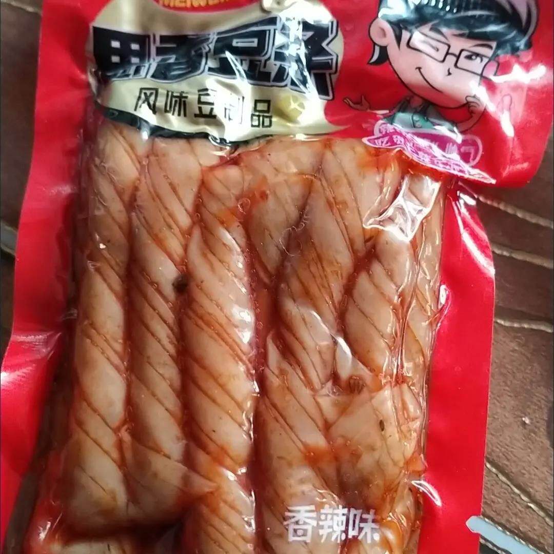 五斤装小豆筋香辣味豆干辣条独立包装小豆条零食怀旧小吃整箱批