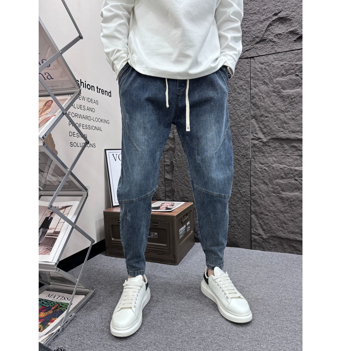 秋冬新款修身牛仔裤弹力抽绳束脚哈伦裤男百搭蓝色痞帅九分小脚裤