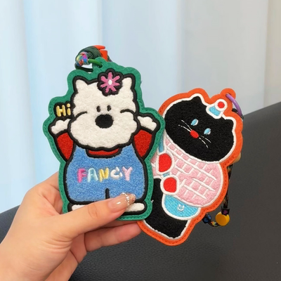 我的小狗饭卡套也太可爱了吧～～