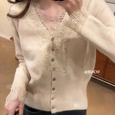 慵懒风2025早秋新款V领拼接蕾丝百搭毛衣外套针织开衫上衣女洋气