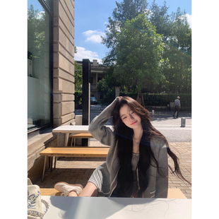 YIYIWANG 国民初恋 灰白珍珠纹针织收腰背心裙女宽松开衫两件套