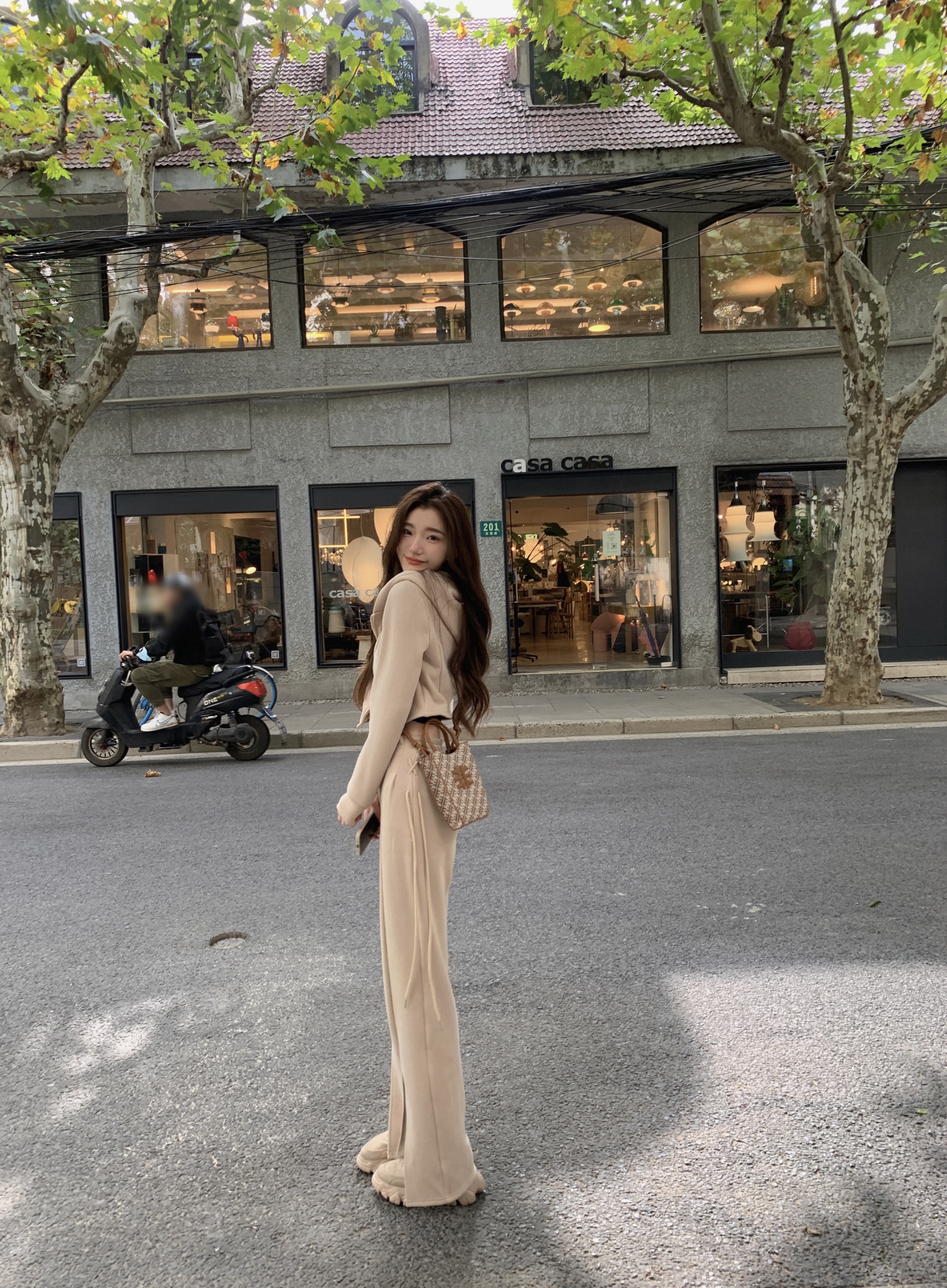 YIYIWANG休闲纯欲运动衫