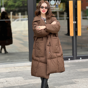 Linda大姐姐 休闲长款羽绒服女茶褐色宽松白鸭绒保暖加厚冬装外套
