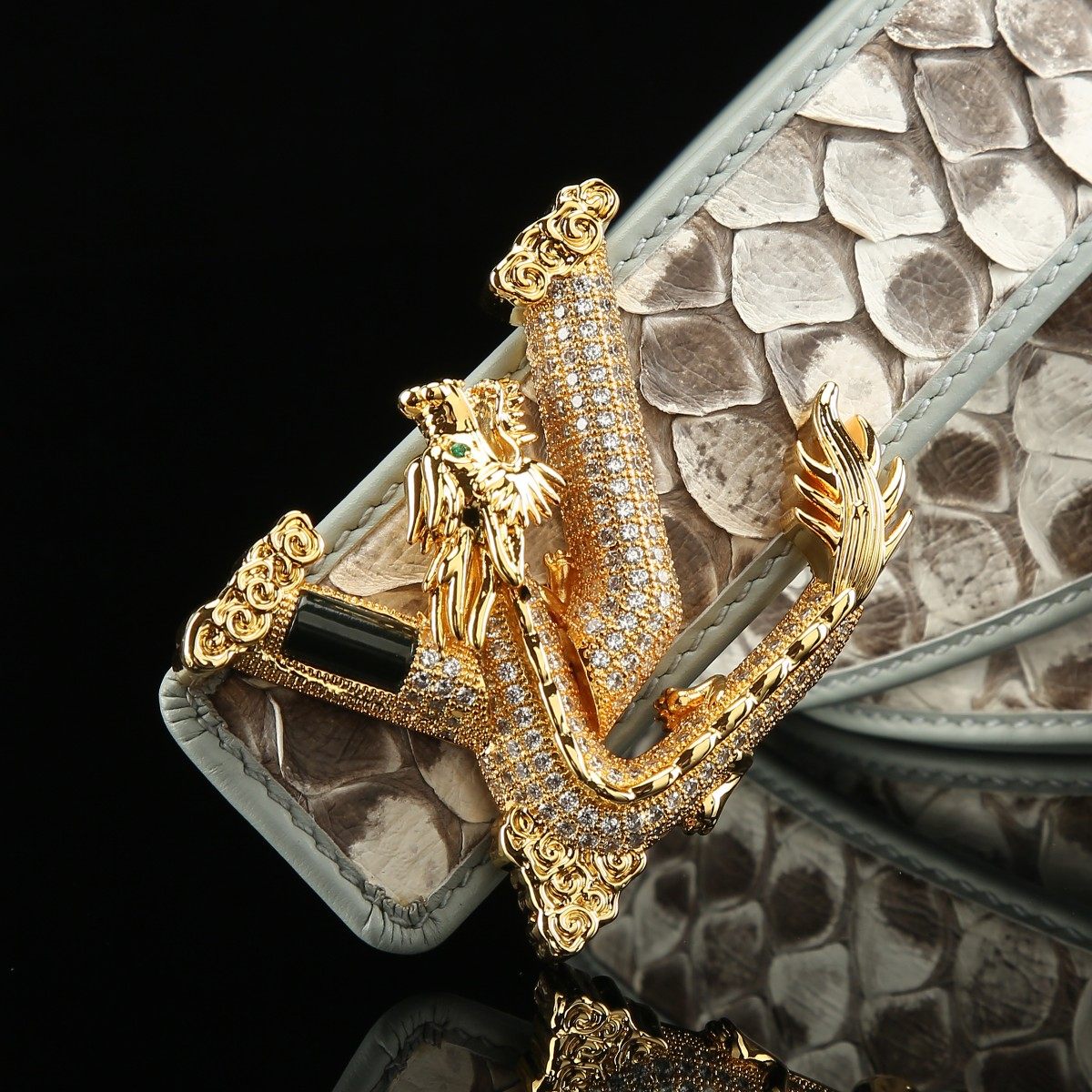 轻奢时尚男士皮带商务休闲正品镶钻皮带男士真皮裤腰带38mm蟒蛇皮