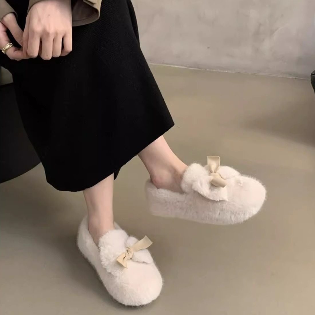 一脚蹬白色毛绒仙女毛毛鞋子女2025新款秋冬季外穿加绒孕妇豆豆鞋,女鞋,乐福鞋（豆豆鞋）,淘宝优惠券,粉丝福利购,淘宝优惠卷