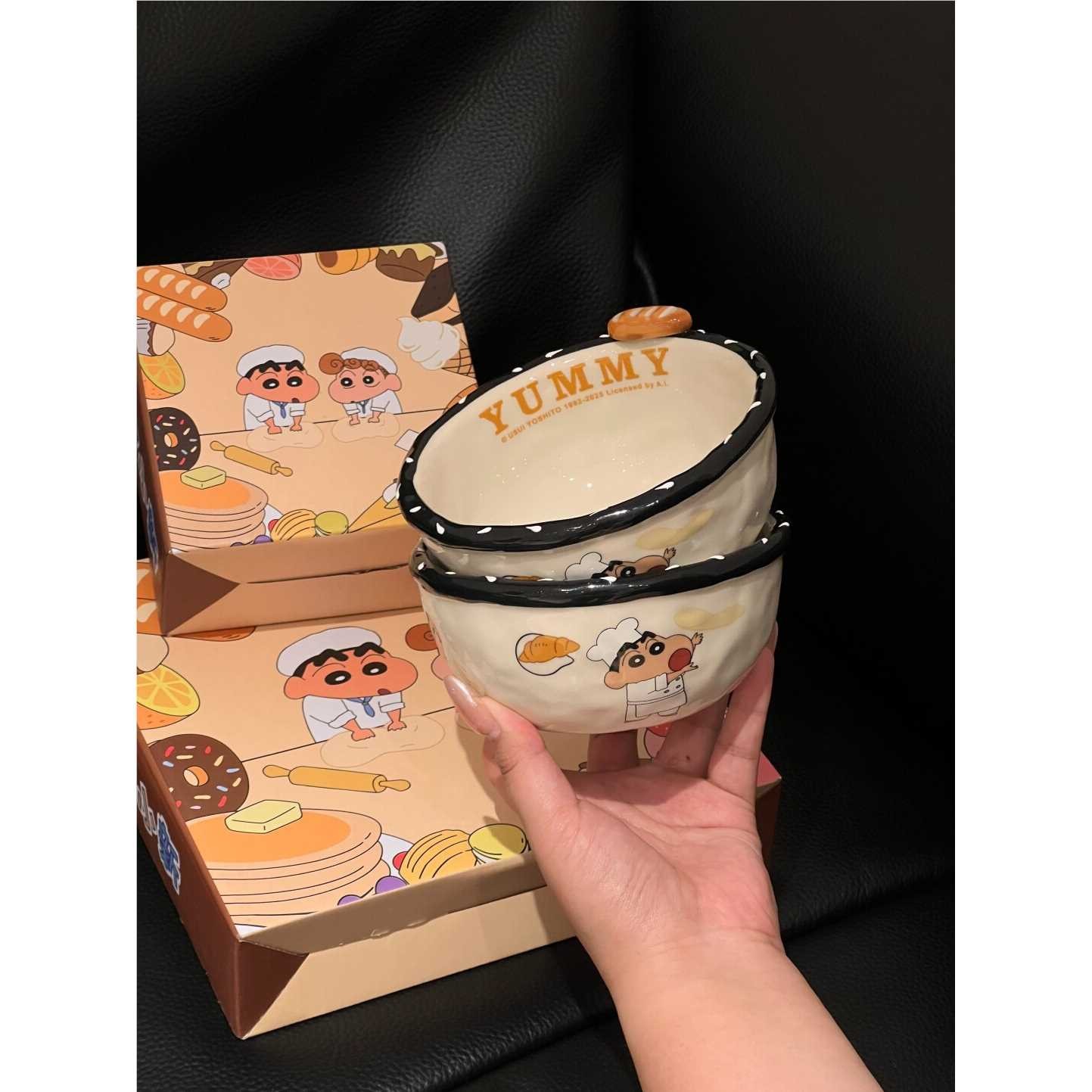 #ININ蜡笔小新创意面包盘陶瓷餐具家用釉下彩浴缸碗水果沙