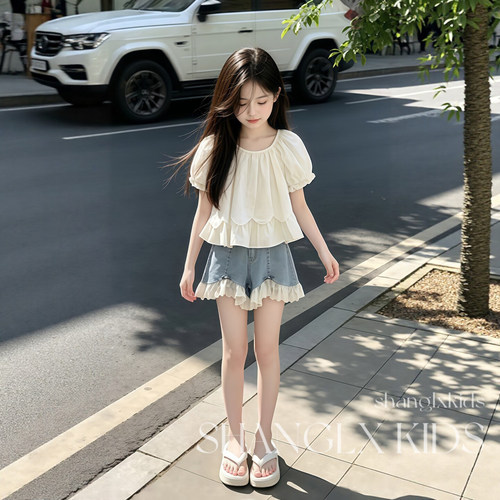 女童夏季泡泡袖上衣花边短裤套装