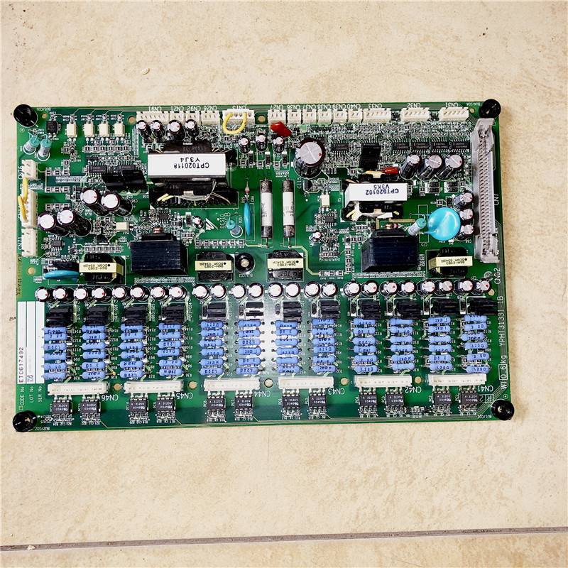 议价ETC617492安川变频器G7系列185-200-220KW主板驱动板电源板61-封面