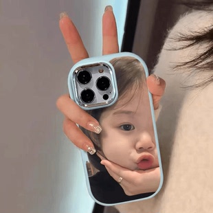 超萌托腮小女孩适用iPhone15promax手机壳苹果13pro金属相框款式14promax小胖墩11/12硅胶软壳xr/xs保护套