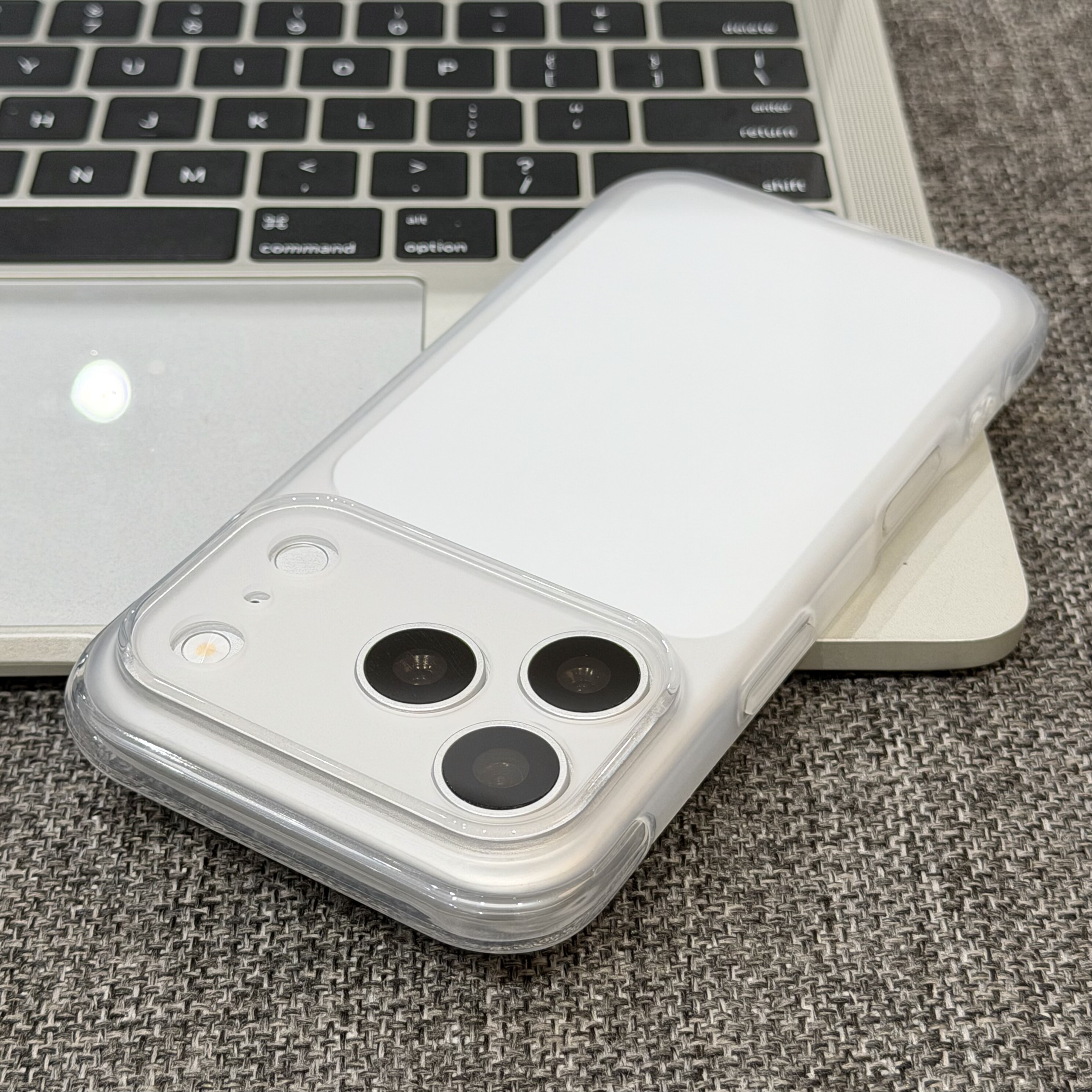 简洁透白适用苹果18promax云感大视窗手机壳iPhone17/16/15/14pro简约个性14/13/12全包防摔13pro男女保护套
