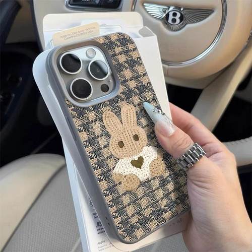 非立体毛衣小兔适用苹果17promax荔枝纹手机壳iPhone16/15pro新款14plus全包13promax防摔12pro磨砂11promax
