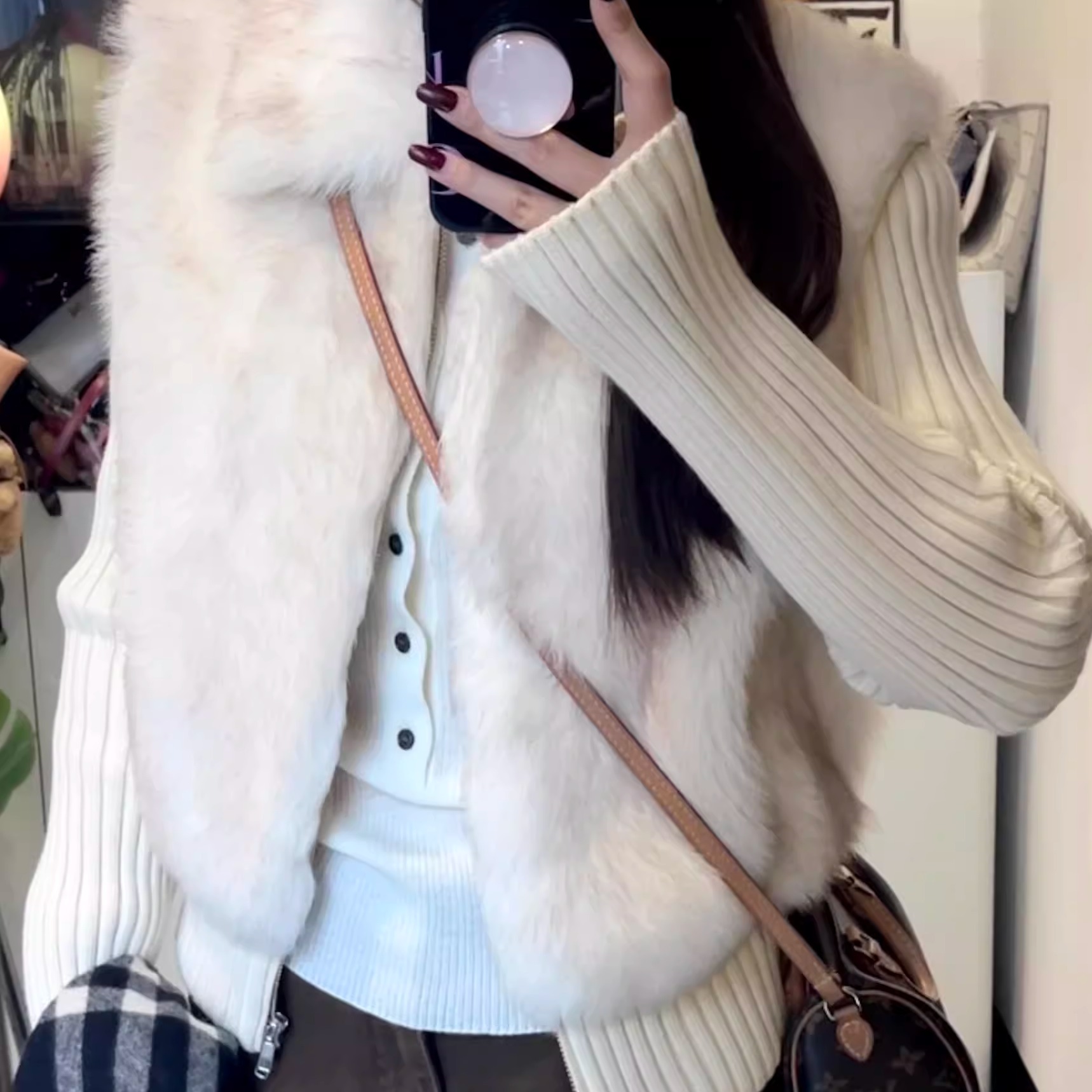 假两件短外套女2025新款秋冬一体针织上衣慵懒显瘦保暖修身棉毛衣