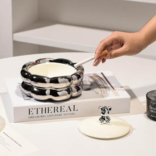 高端大气上档次带盖子烟灰缸