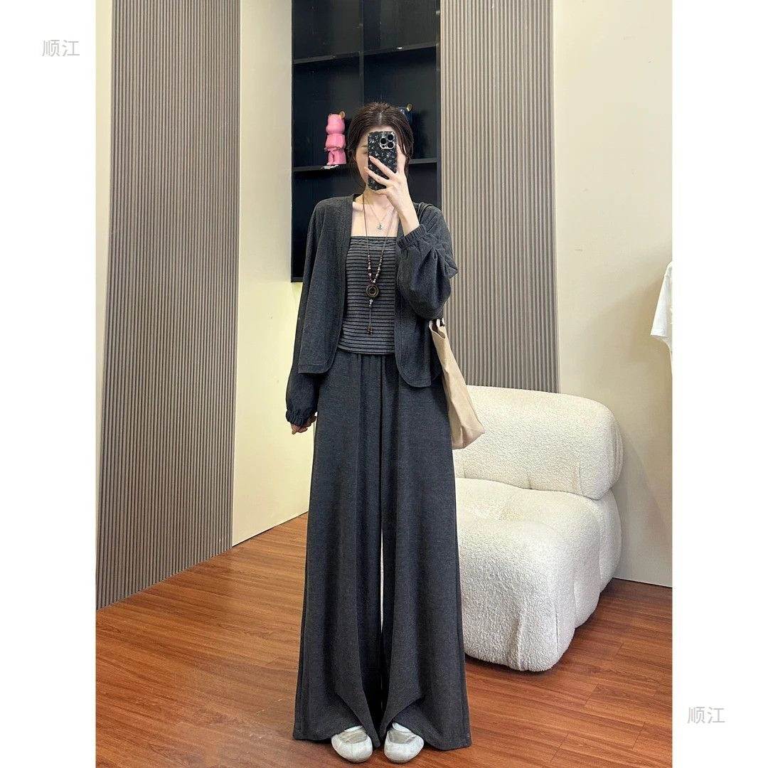 复古松弛感三件套女 条纹吊带+灯笼袖开衫+垂感阔腿裤秋冬套装