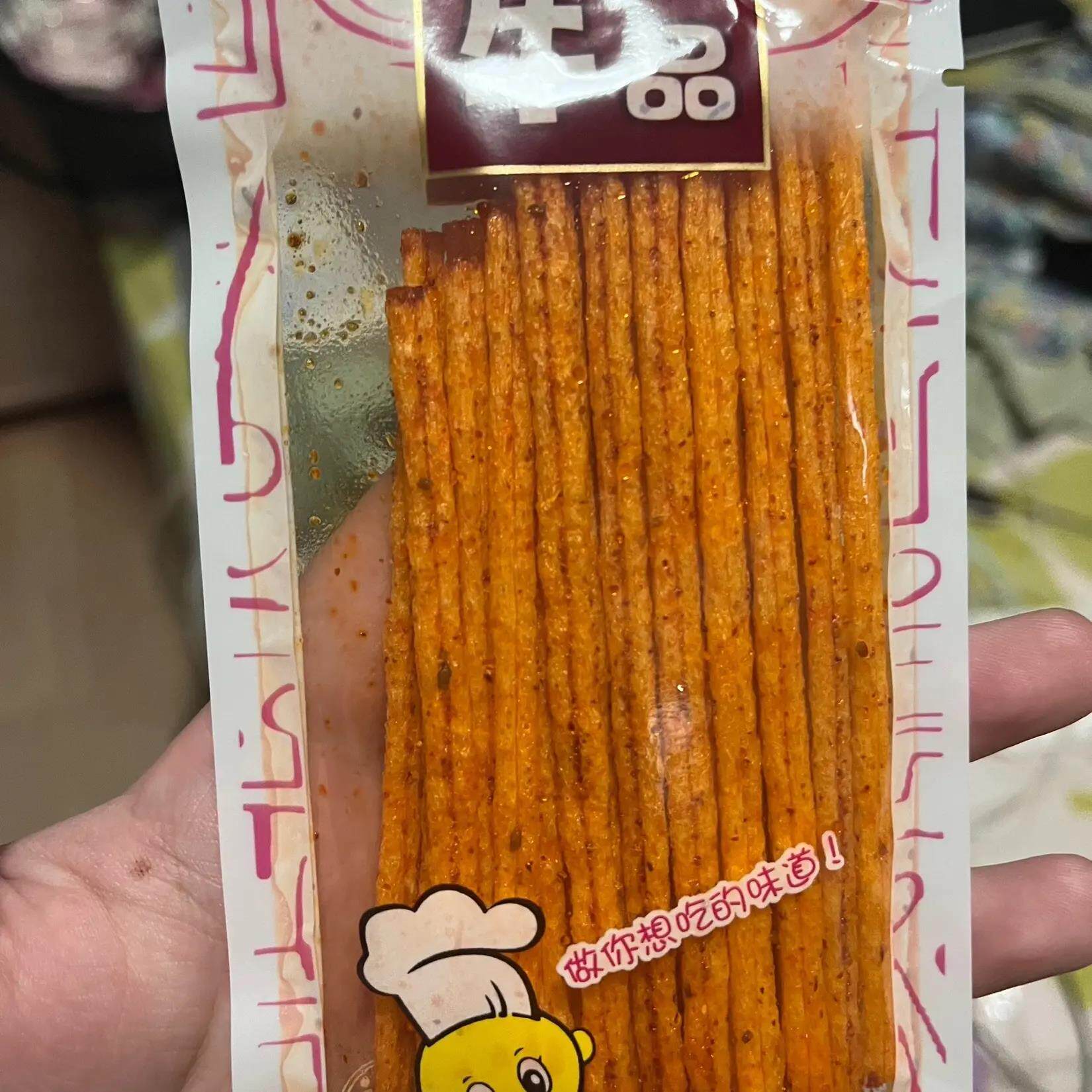 李星星棒棒牛辣条80/90后怀旧人参棒棒素牛零食小包面食品