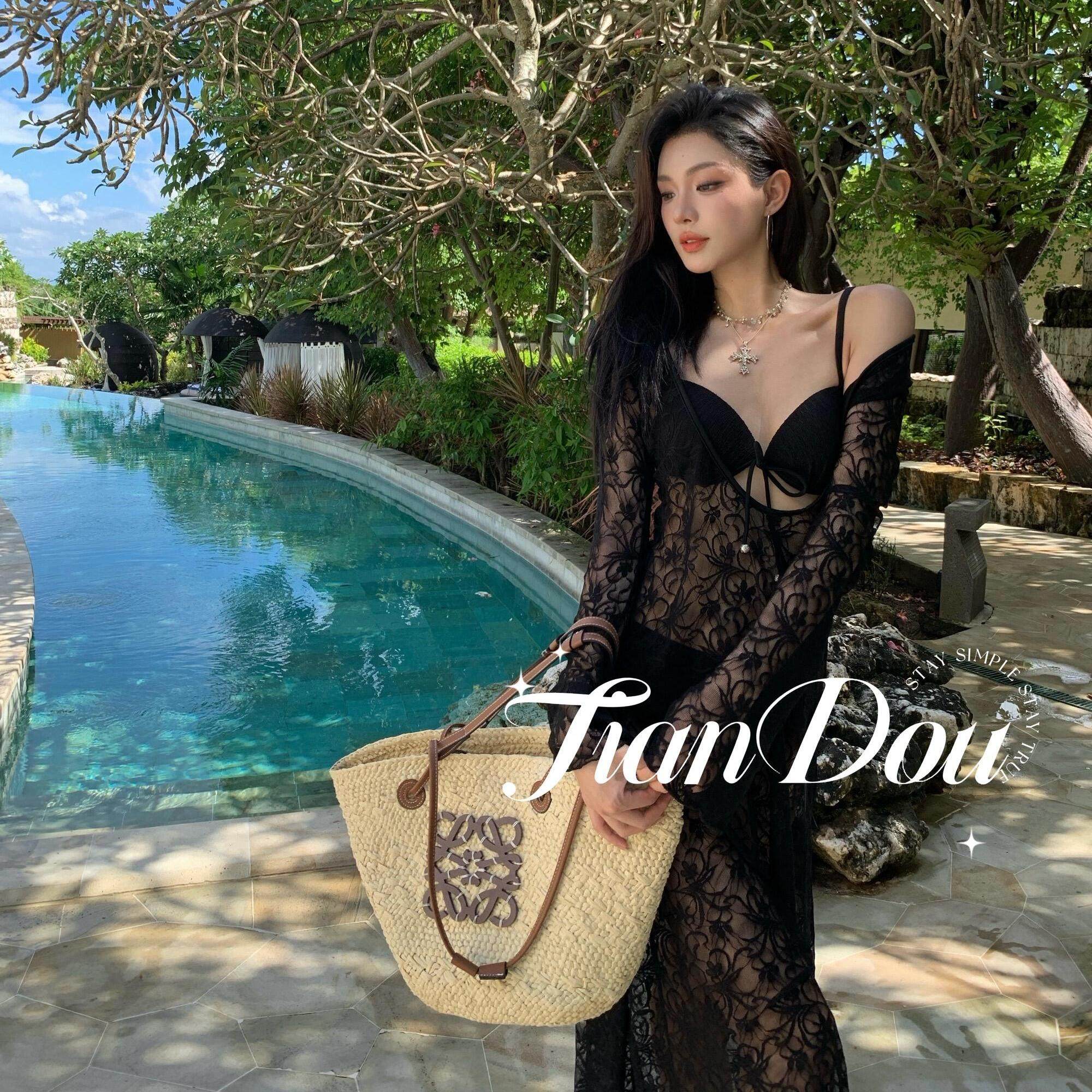 【心机感】高级感黑色蕾丝纯欲度假显身材钢托三件套泳衣比基尼女,运动/瑜伽/健身/球迷用品,分体泳衣,淘宝优惠券,粉丝福利购,淘宝优惠卷