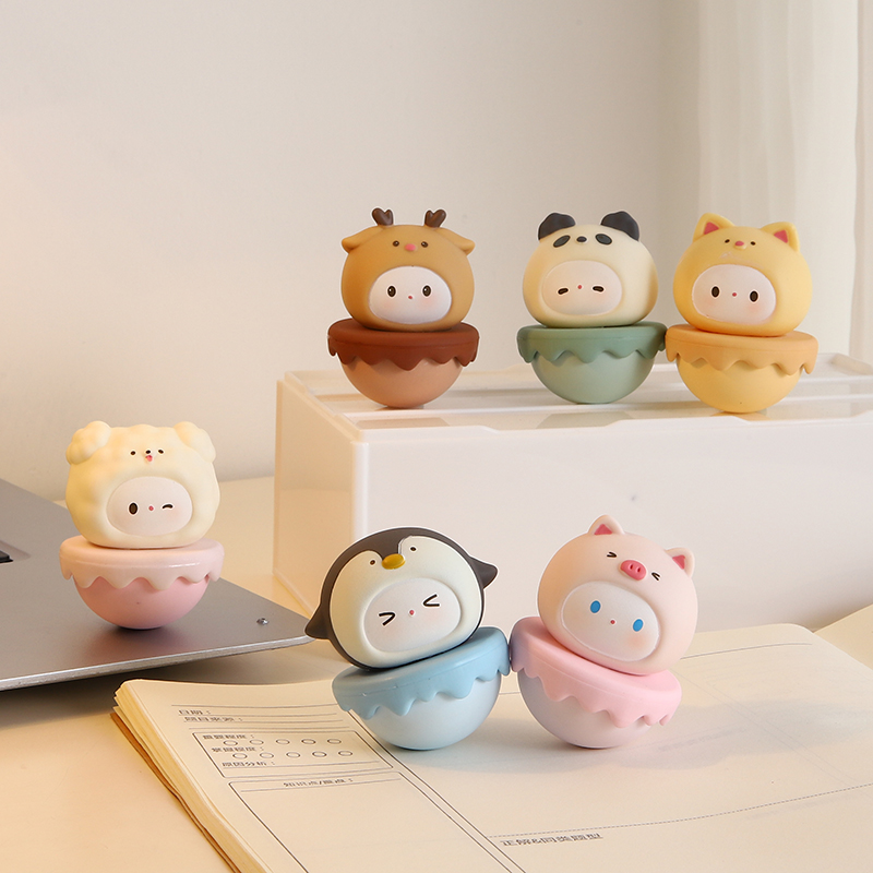 不倒翁办公室桌面摆件装饰品治愈情绪稳定神器工位解压女生小礼物