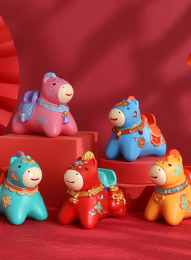 2026马年吉祥物生肖马本命年礼物马上有钱手机支架手办桌面小摆件