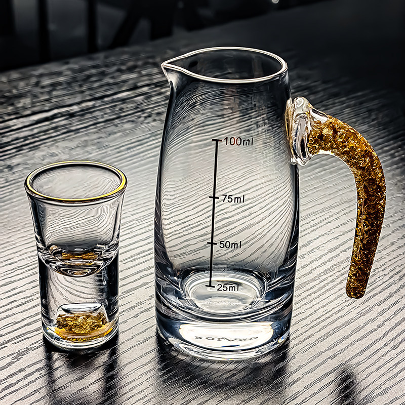 2025新款金箔水晶玻璃白酒杯分酒器小酒杯套装家用轻奢高档高级感,餐饮具,分酒器,淘宝优惠券,粉丝福利购,淘宝优惠卷